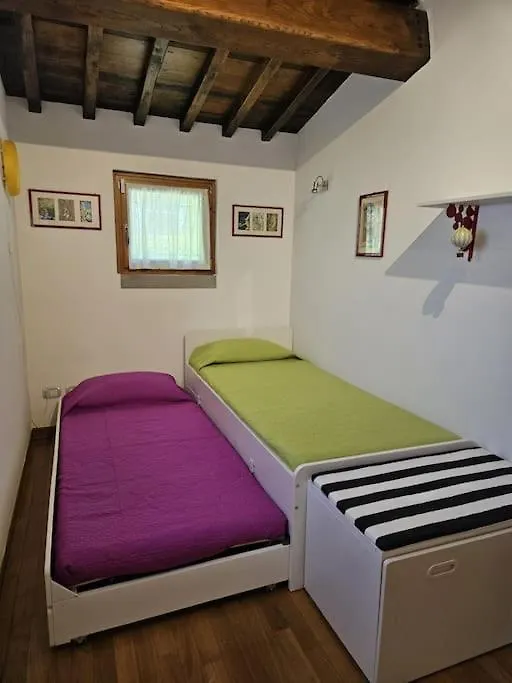 Casina Rossa Lägenhet Tavarnuzze Italien