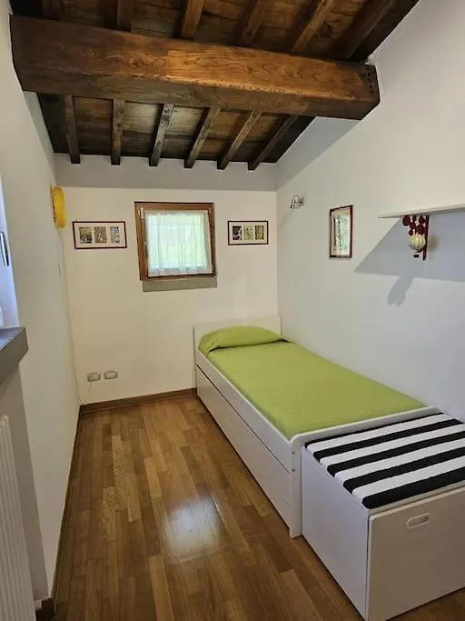 Casina Rossa Lägenhet Tavarnuzze